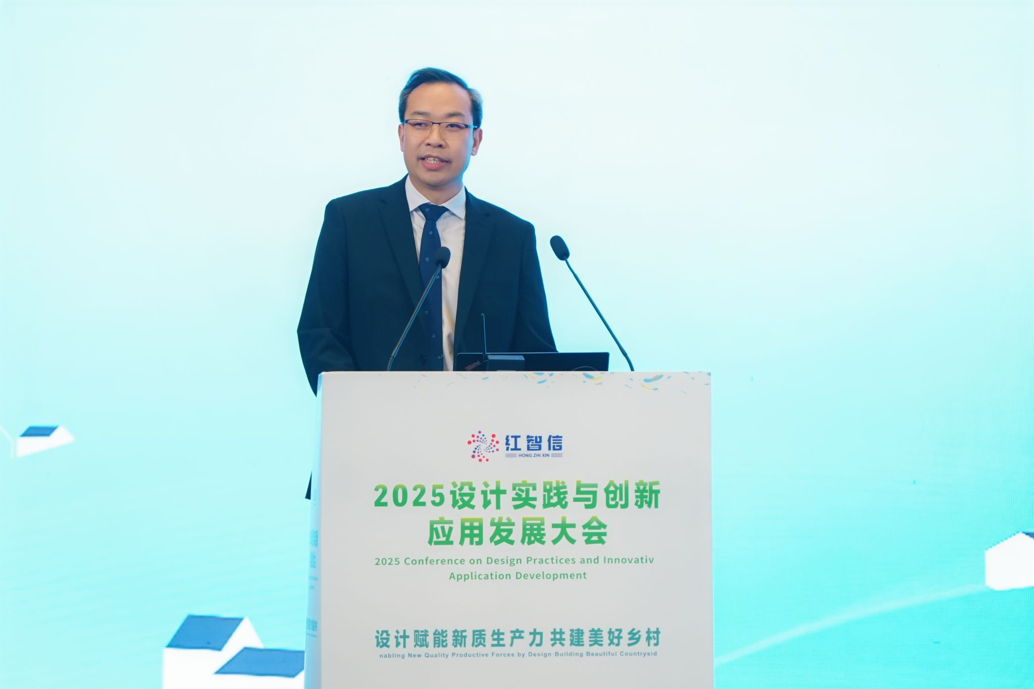 校長講話.jpg